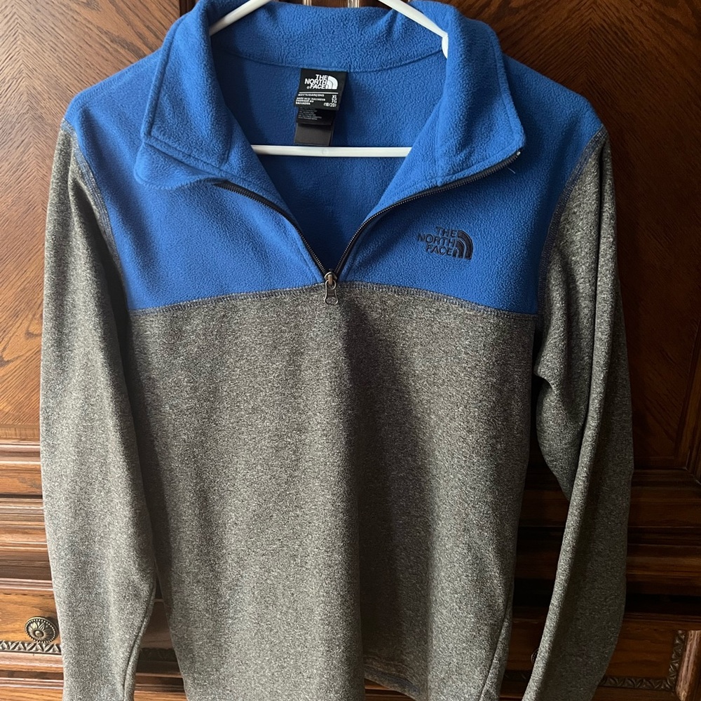 North Face 1/4 zip jacket